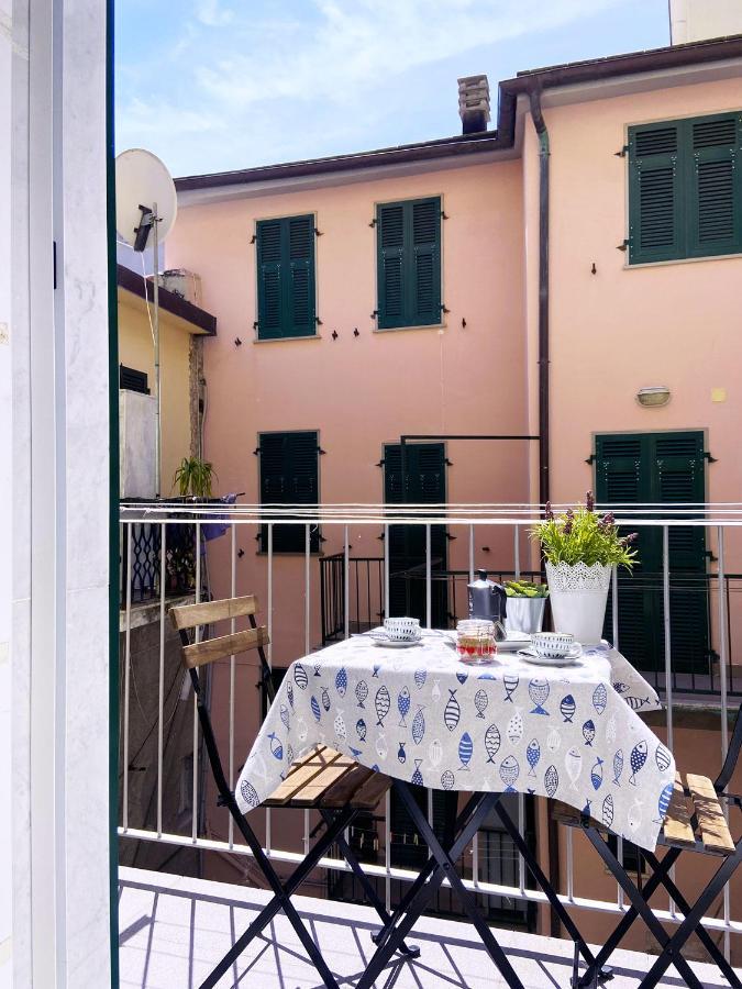 Appartamento La Casa Di Lenu Riomaggiore Esterno foto